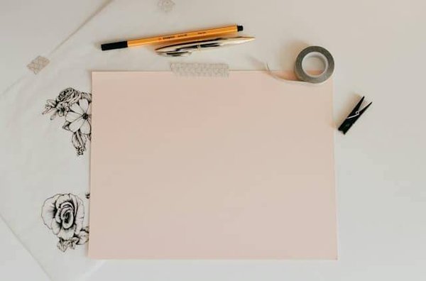 Comment choisir le papier de ses faire-part ?